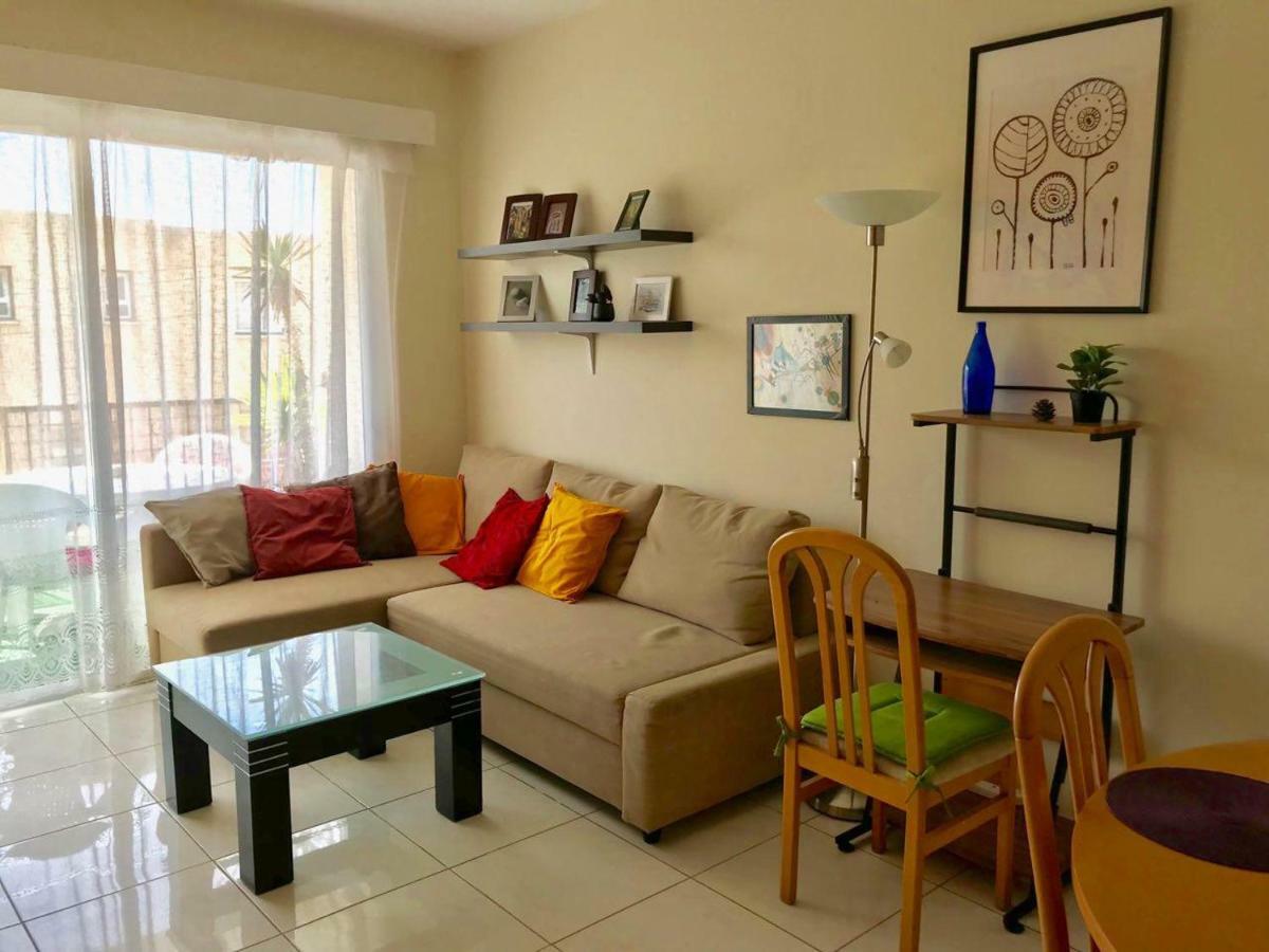 Beautiful Apartment Near The Sea Paphos Exterior foto